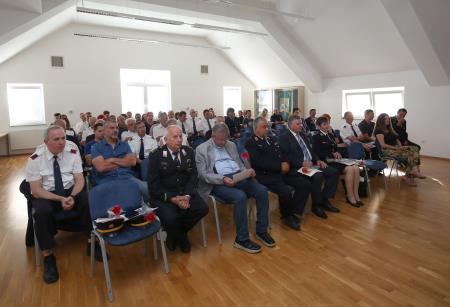 SLAVNOSTNA SEJA PGD BEGUNJE 83 FOTO LJUBO VUKELIČ